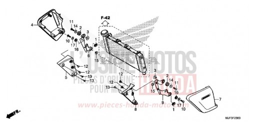 COUVERCLE RADIATEUR CTX700AE de 2014